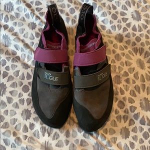 5.10 rogue rock climbing shoes